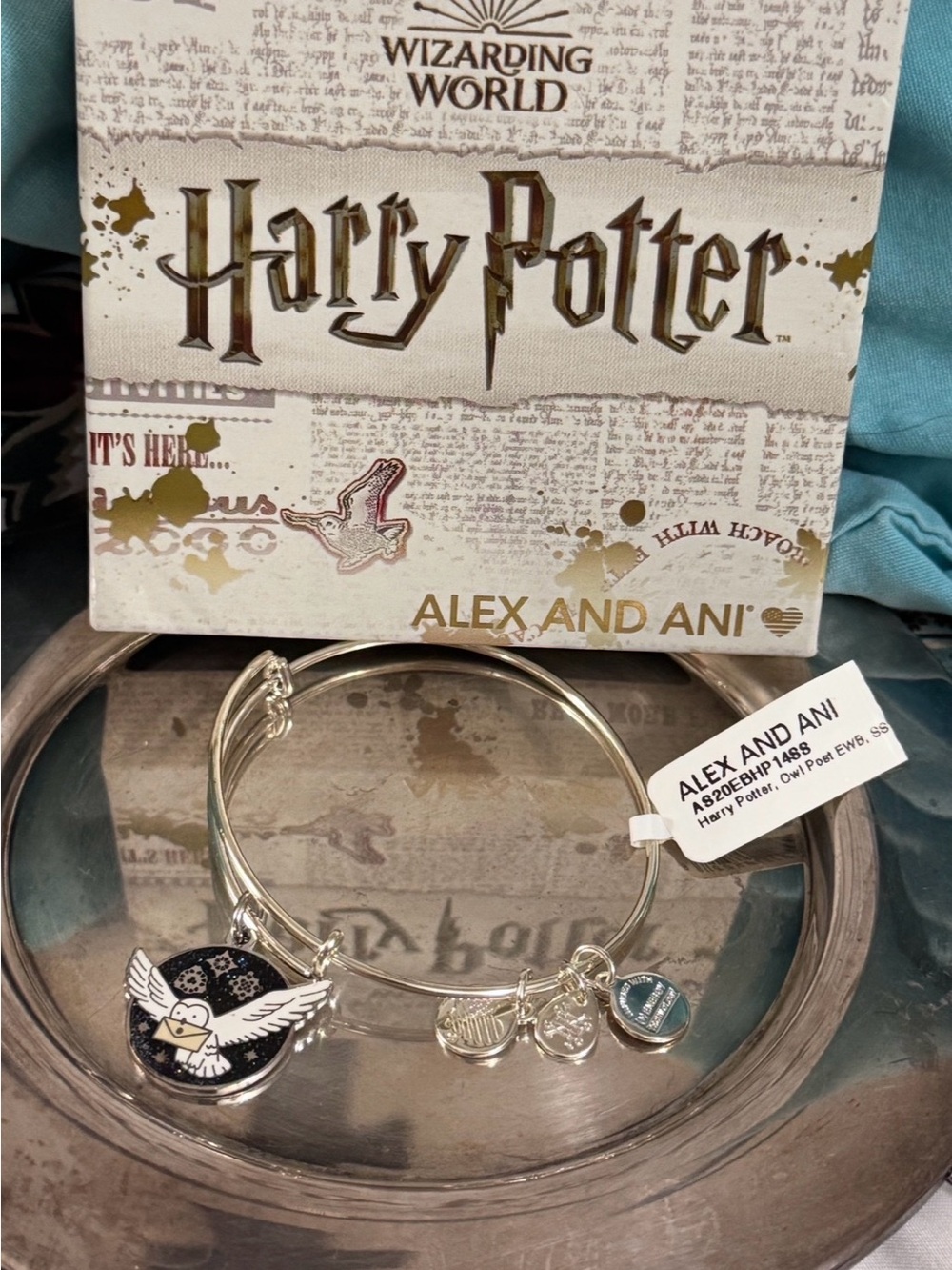 Vintage, NWT, Alex and Ani Harry Potter Owl Charm Bangle Bracelet